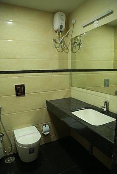 Hotel Svm Grand Medipally Hyderabad Exterior foto